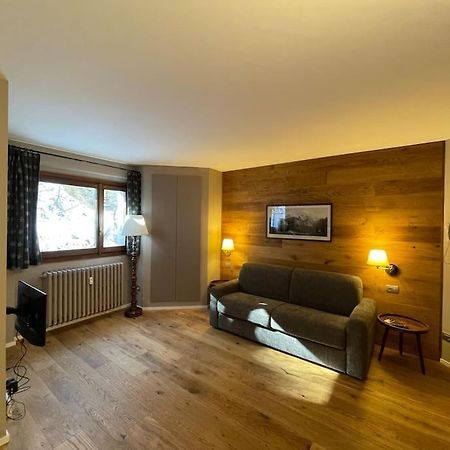 Raffinato Ed Accogliente Monolocale Di Montagna Lejlighed Breuil-Cervinia Eksteriør billede