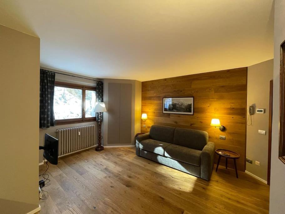 Raffinato Ed Accogliente Monolocale Di Montagna Lejlighed Breuil-Cervinia Eksteriør billede