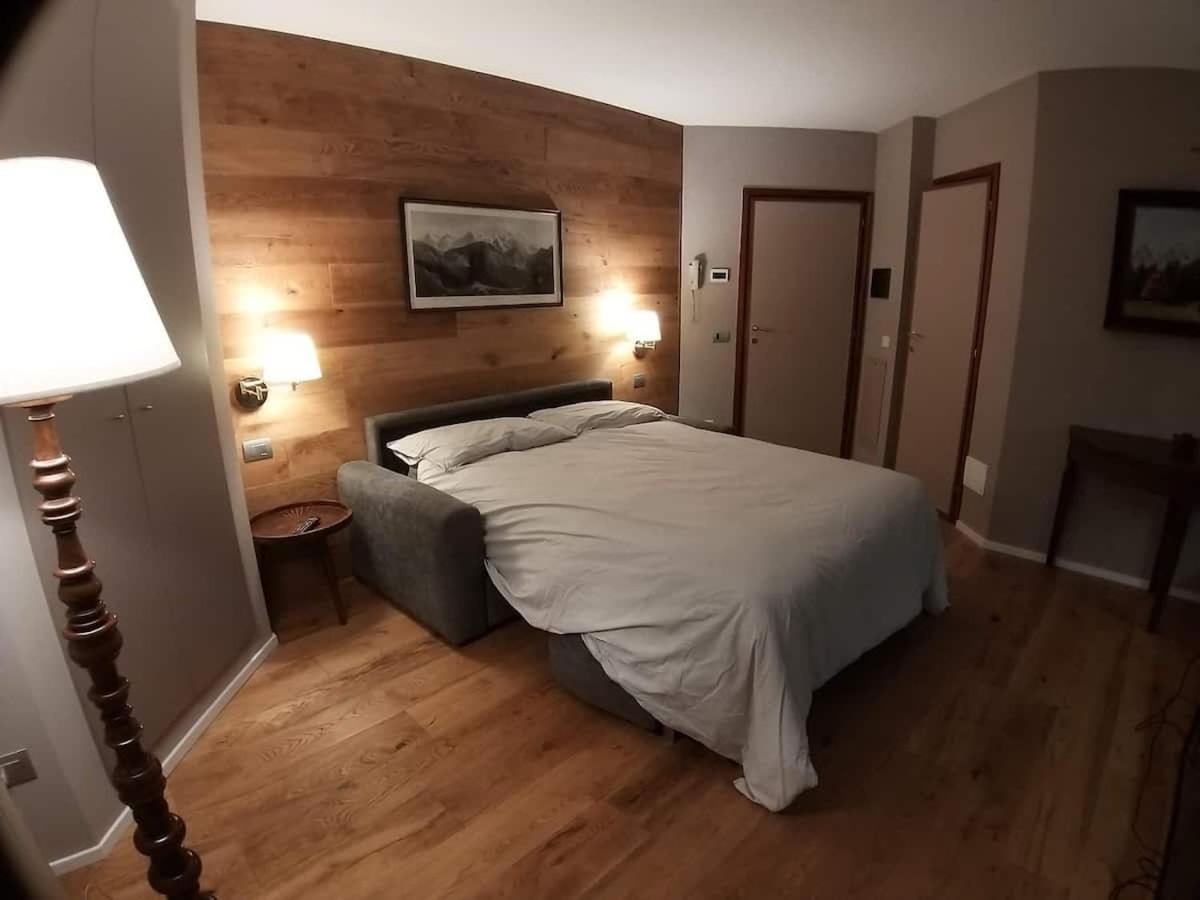Raffinato Ed Accogliente Monolocale Di Montagna Lejlighed Breuil-Cervinia Eksteriør billede